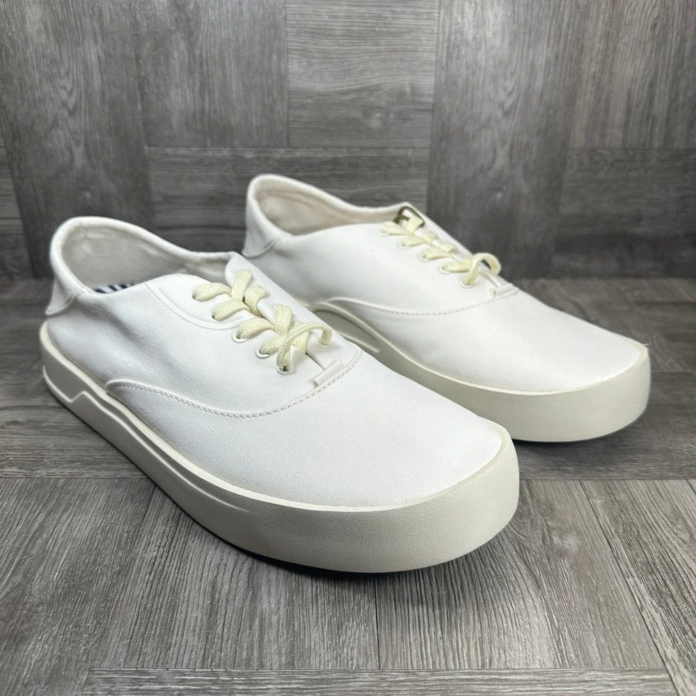 OluKai Tradewind Sneakers Mens 10.5 Off White Canvas Slip On Casual NEW